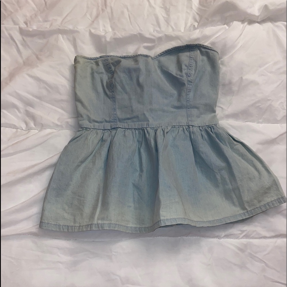 Kendall & Kylie Strapless Top